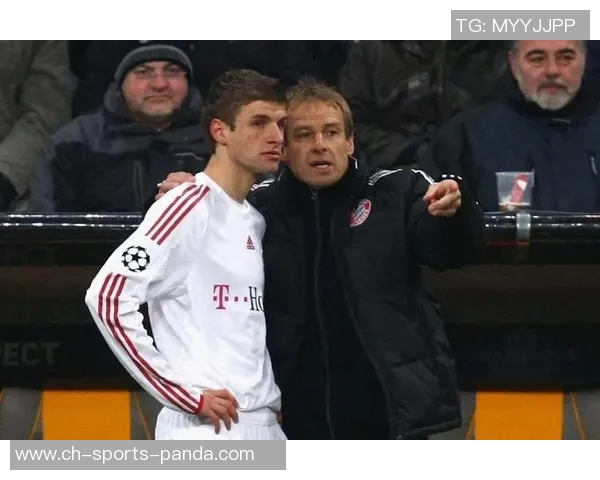 萨默尔称赞孔帕尼如老帅拜仁教练与球员默契度居欧洲之首