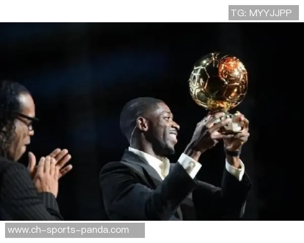 登贝莱回乡展示金球奖感恩故土成就职业生涯 登贝莱回乡展示金球奖感恩故土成就职业生涯