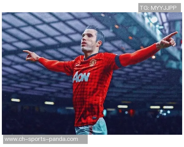 曼城球迷愤怒发声：44年季票被取消为何要我换座位