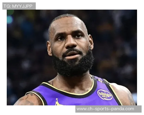 阿特金森谈梅里尔受伤情况需进一步观察莫布里撞击髋部影响