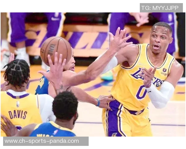 威少湖人时期离谱失误合集曝光FBI或需介入调查其表现 威少湖人时期离谱失误合集曝光FBI或需介入调查其表现