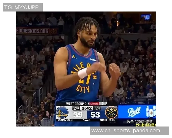 穆雷称赞瓦兰实力被低估认为其篮下表现稳定对抗能力强大 穆雷称赞瓦兰实力被低估认为其篮下表现稳定对抗能力强大