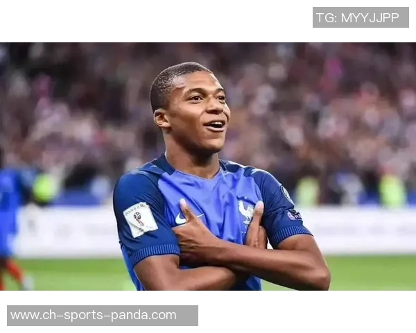 姆巴佩创下新纪录单一自然年为俱乐部打进46球追平方丹传奇成就 姆巴佩创下新纪录单一自然年为俱乐部打进46球追平方丹传奇成就