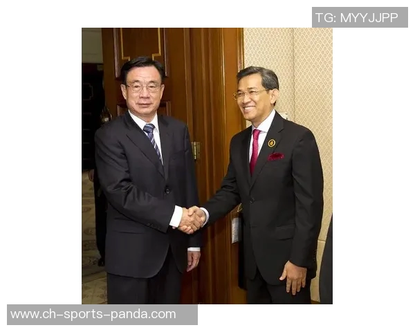 斯特拉斯堡主席强调留住埃梅加的重要性并称其仍在持续进步