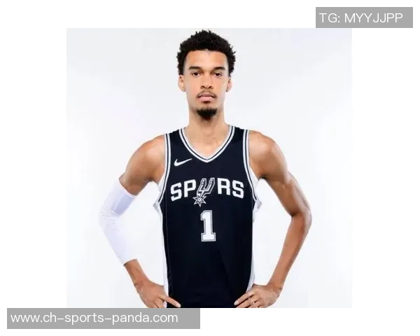 历史五大篮球巨星盘点文班亚马心目中的传奇名单揭秘