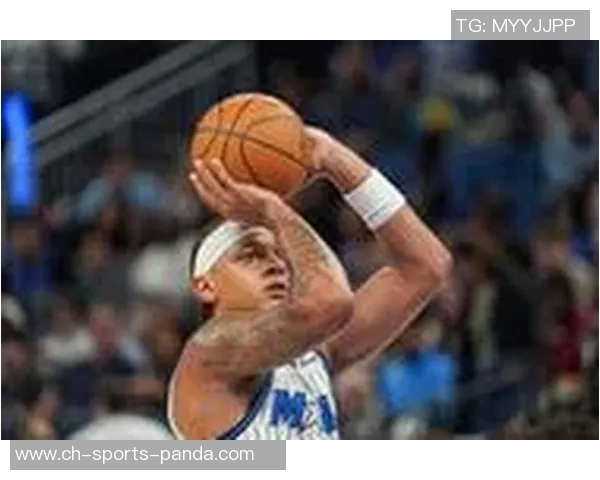 班凯罗外线状态低迷22投10中仅得25分8篮板并送出5次失误